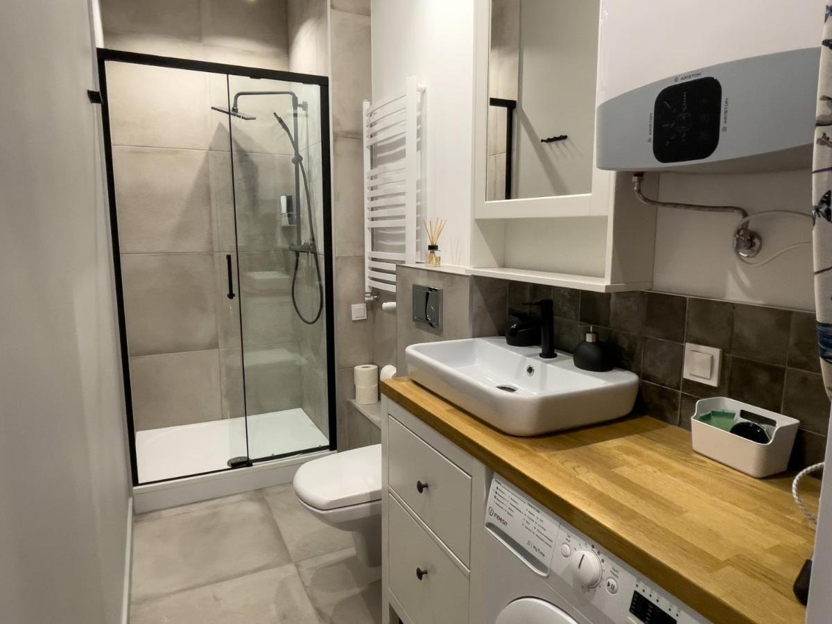 Urabn Apartments Studio With Garden No 2A Chorzow Katowice Free Private Parking, Self Check-In エクステリア 写真